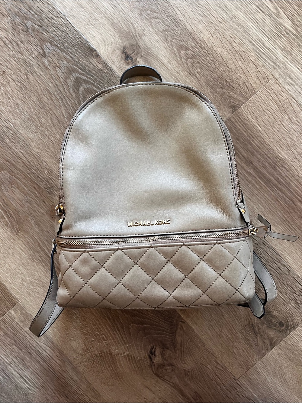 Michael Kors Rhea Backpack Beige Leather Gold Hardware Designer Bag - Picture 8 of 15